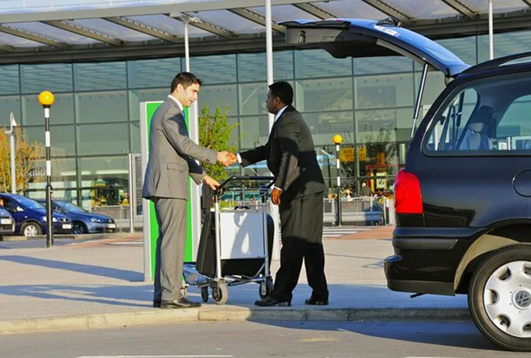 Airport Pickup in Dubai