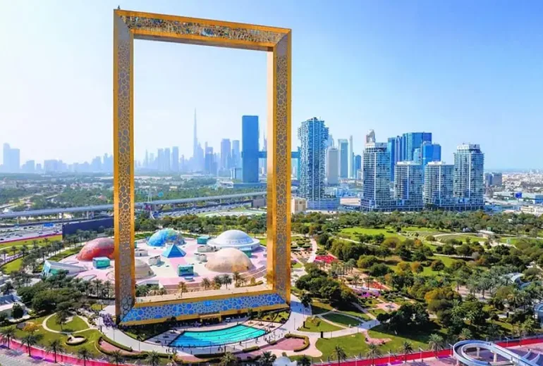  Dubai Frame 