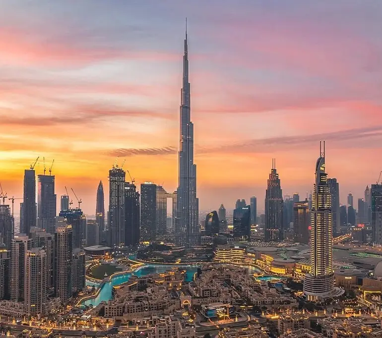 sunsets in downtown in dubai