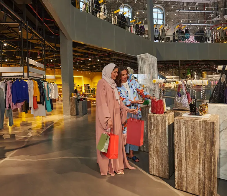 Best Shopping Deals of Dubai Summer Surprises