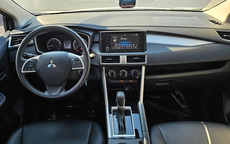 Mitsubishi Xpander interior design
