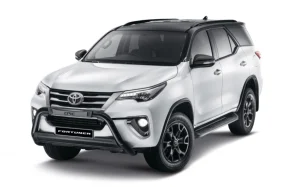 Toyota Fortuner V6