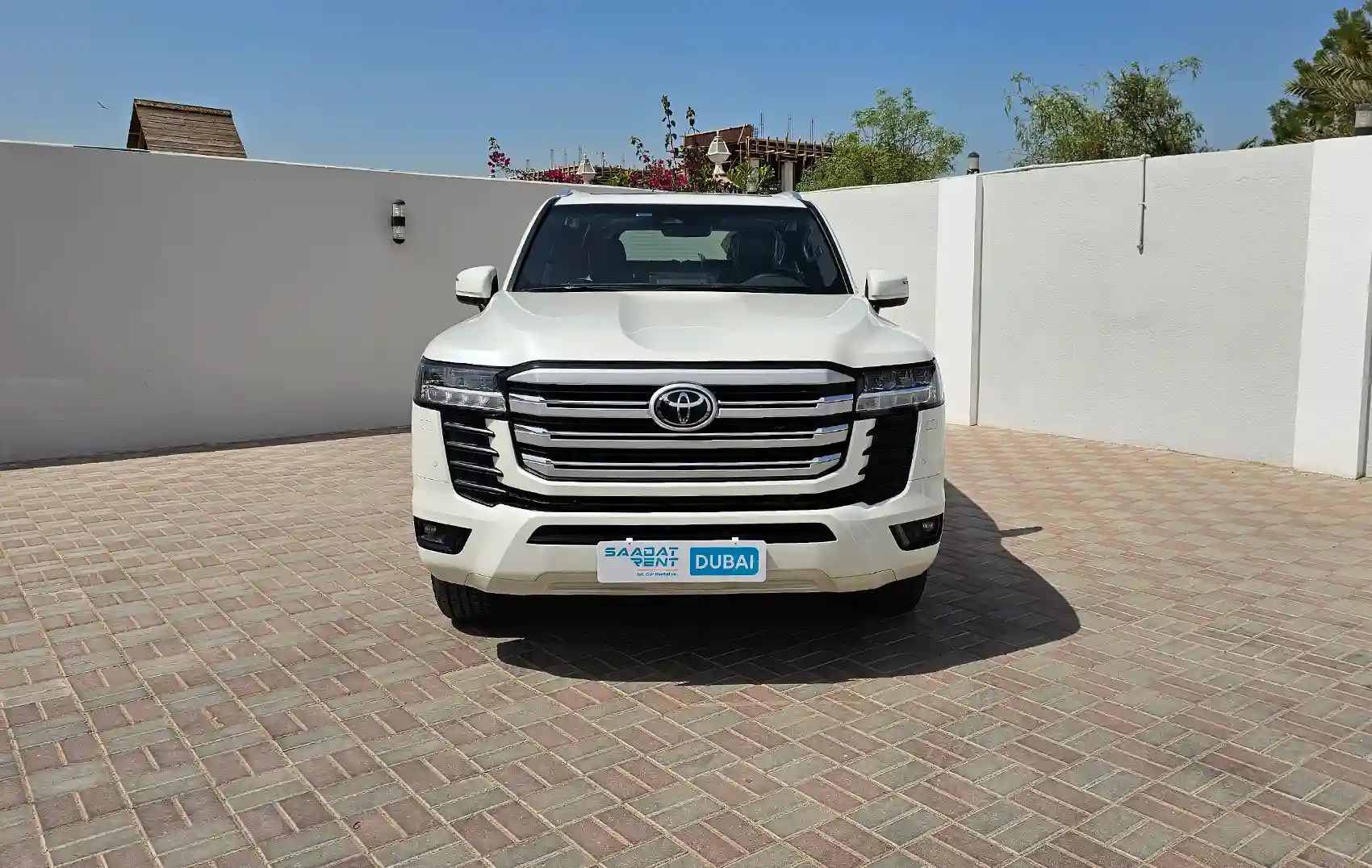 toyota-landcruiser-2025-slide-2