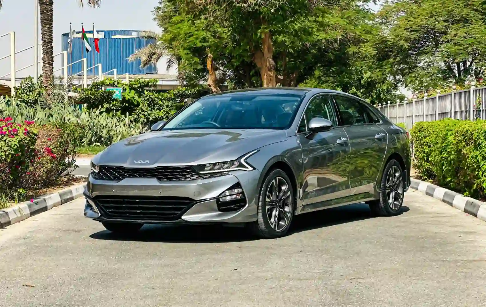 kia k5 rental in Dubai