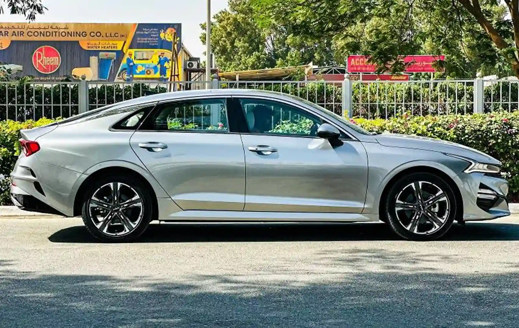 kia-k5-slide3