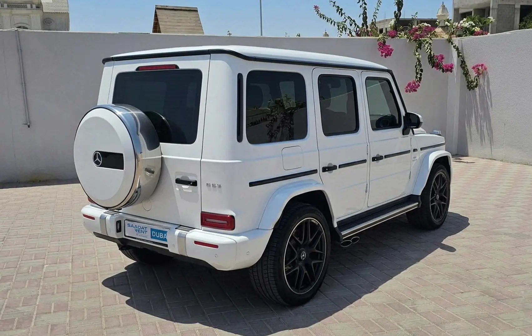 mercedes-g63-dubai-slide-3