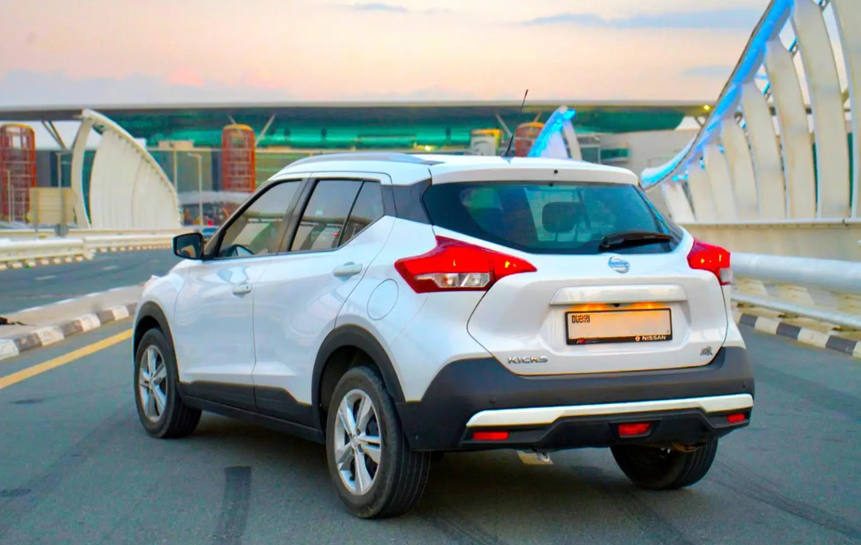 nissan-kicks-slide3