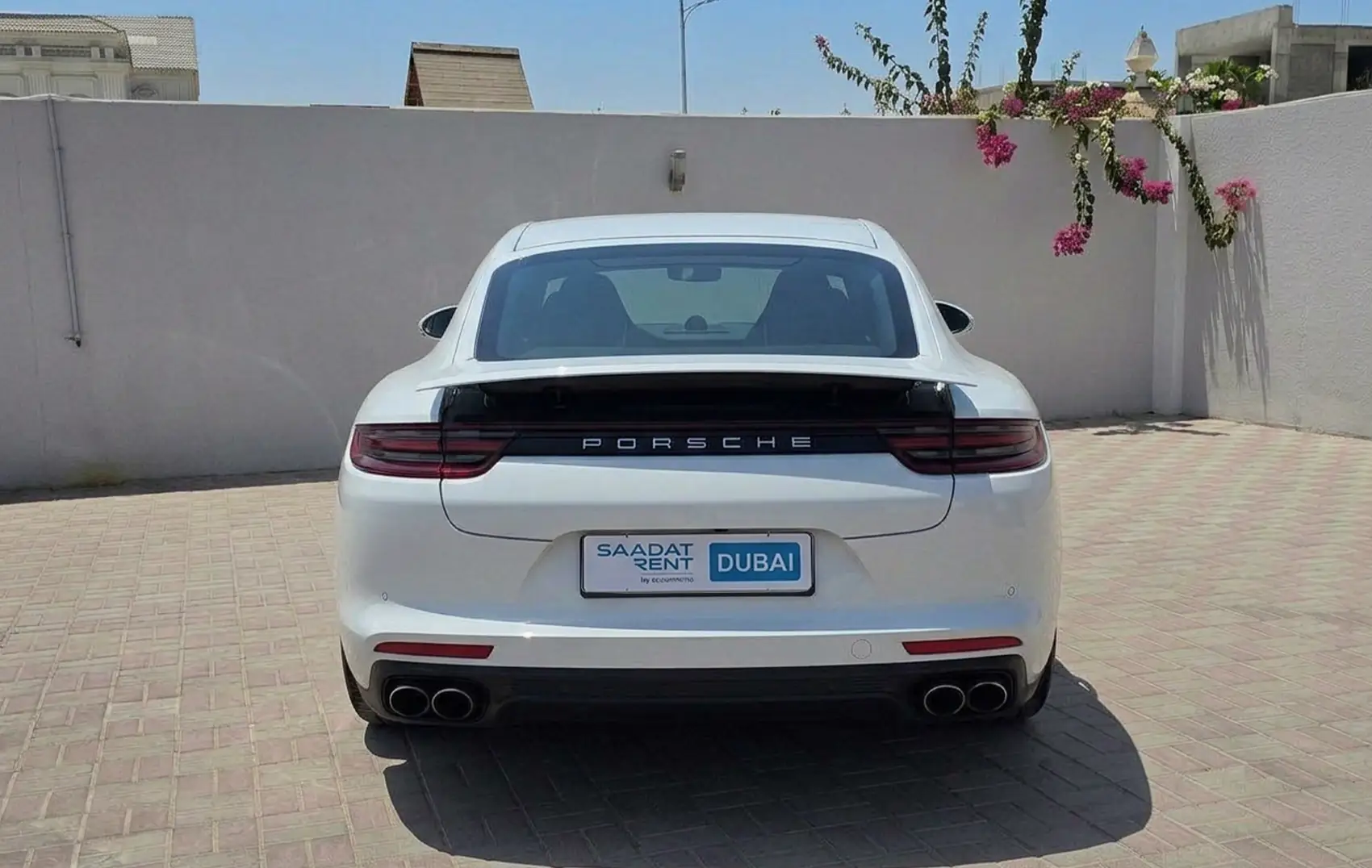 porsche-panamera-dubai-slide-4