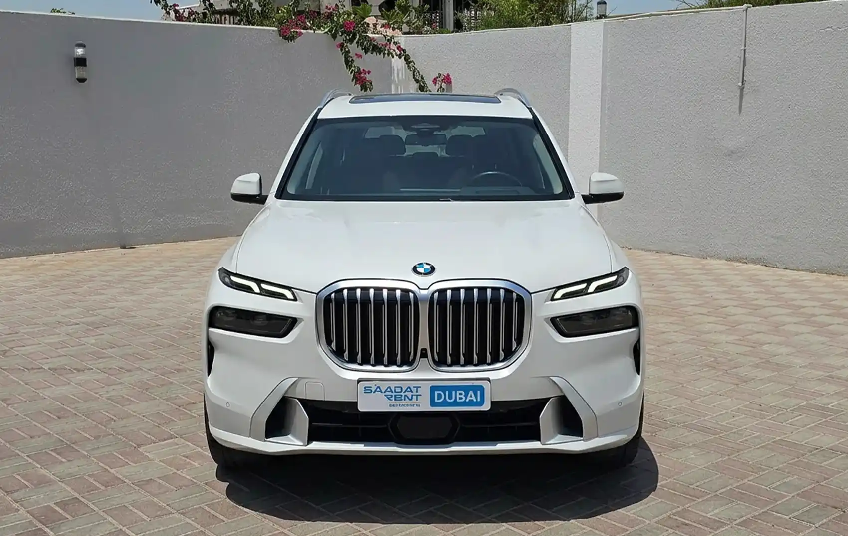 bmw-x7-slide2