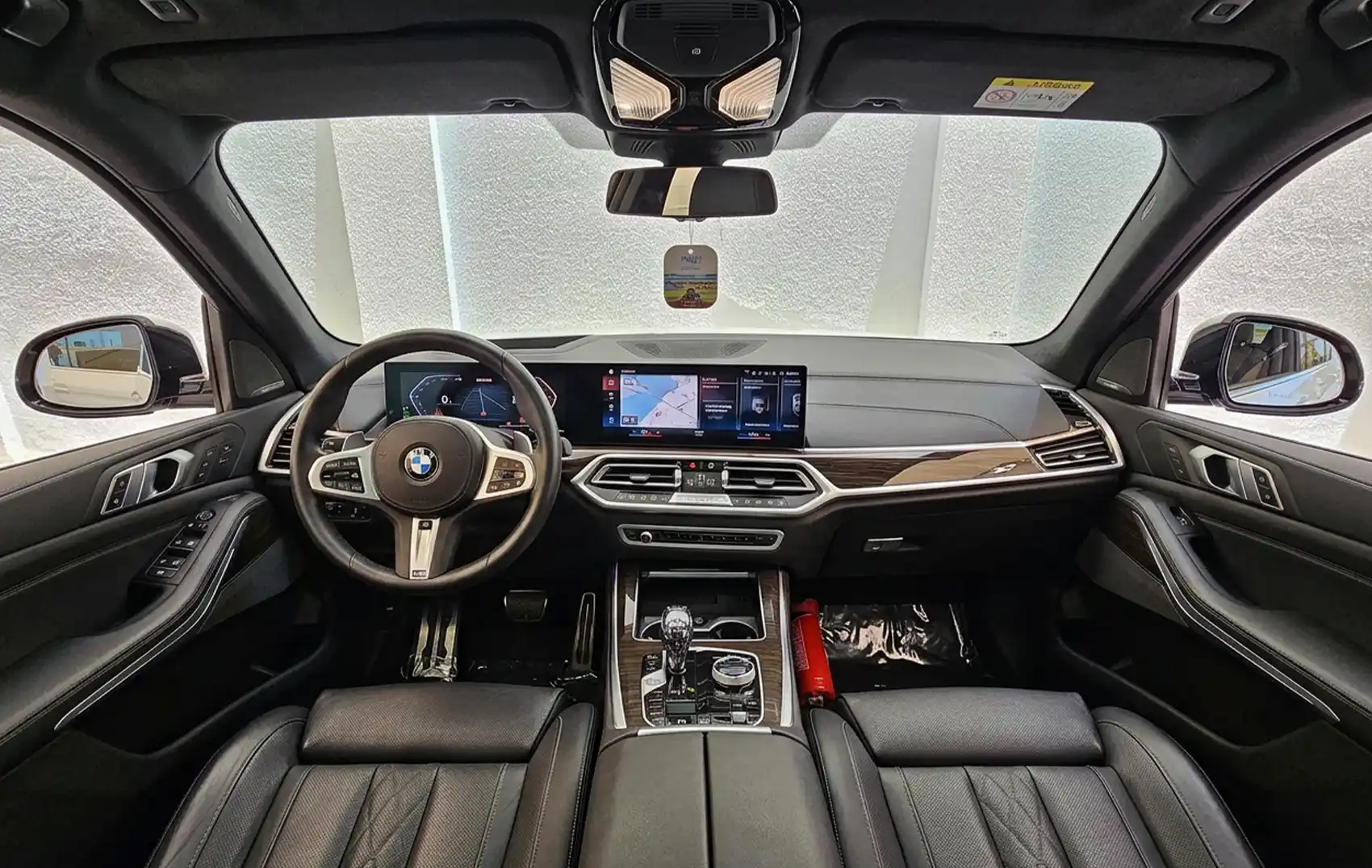 bmw-x7-slide5