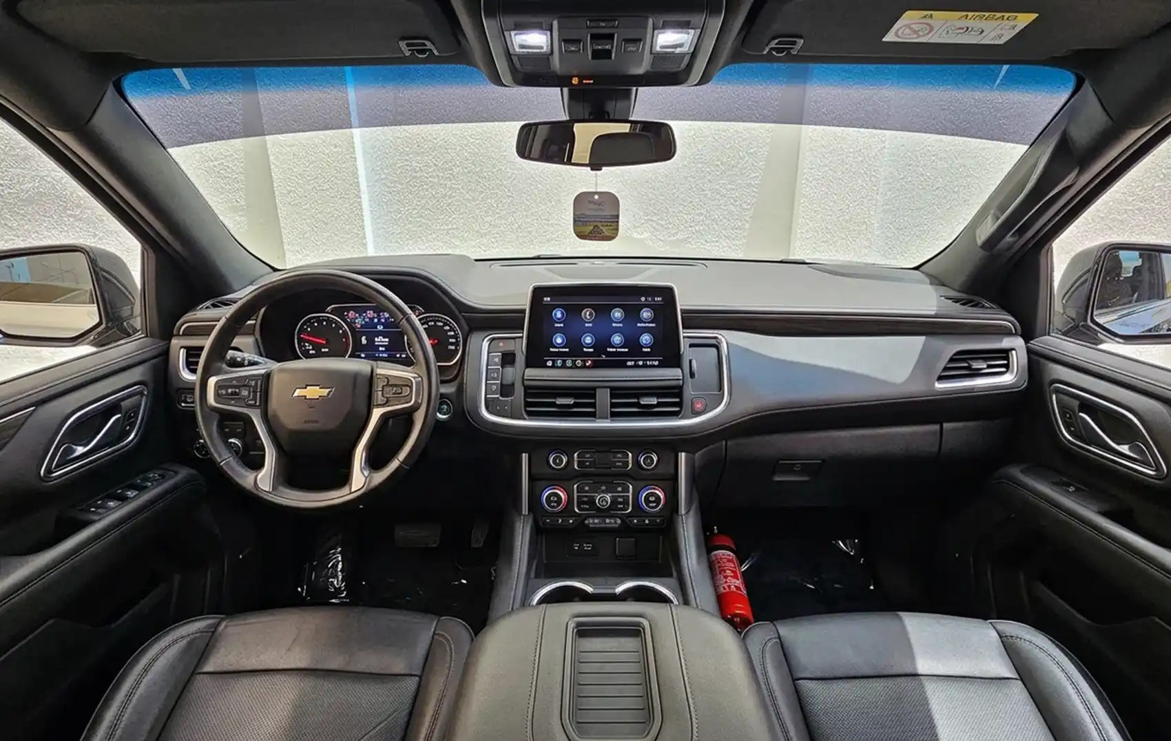 chevrolet-tahoe-slide5