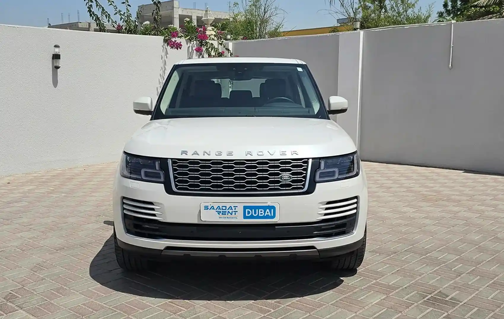 range-rover-vogue-slide-2
